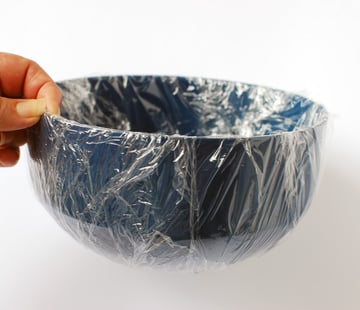 the red thread string bowl Step 1