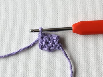 wink-crochet-christmas-lights-step4