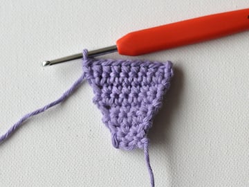 wink-crochet-christmas-lights-step7