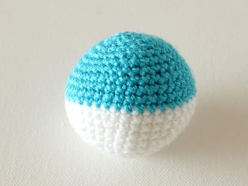wink-crochet-christmas-ornaments-step34