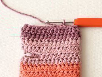 wink-pastel-wrist-warmers-step11