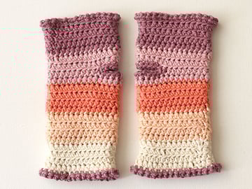 wink-pastel-wrist-warmers-step16