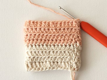 wink-pastel-wrist-warmers-step6
