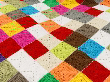 wink-crochet-lap-blanket-finished1