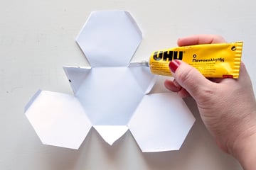 10-template-a-glue-geocanldes