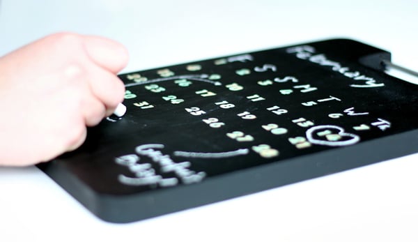 calendar tut- step10-write month-da