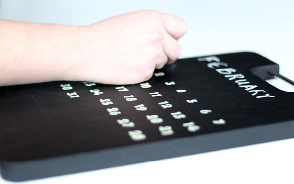 calenar tut- step10-write month-day