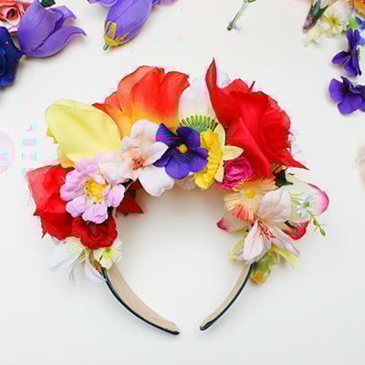 How to Make A Decadent Floral Crown