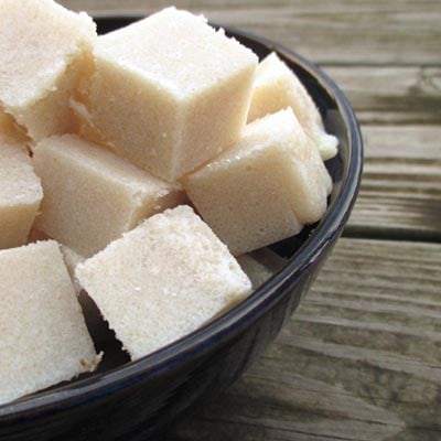 How to Make Your Own Vanilla Sugar Scrub Cubes
