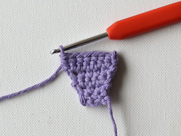 wink-crochet-christmas-lights-step6