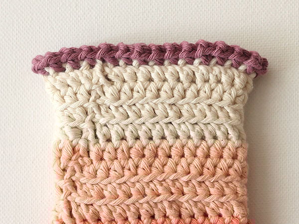 wink-pastel-wrist-warmers-step14