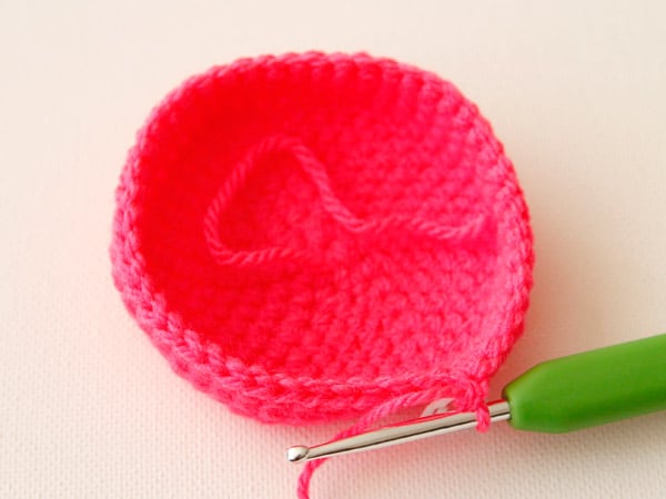 wink-neon-dipdyed-bottle-cozy-step8