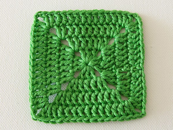 wink-crochet-lap-blanket-square-step8