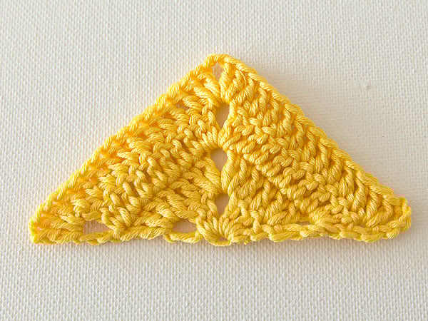 wink-crochet-lap-blanket-triangle-step6