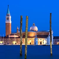 7 Ways to Create Powerful Photos With Colour